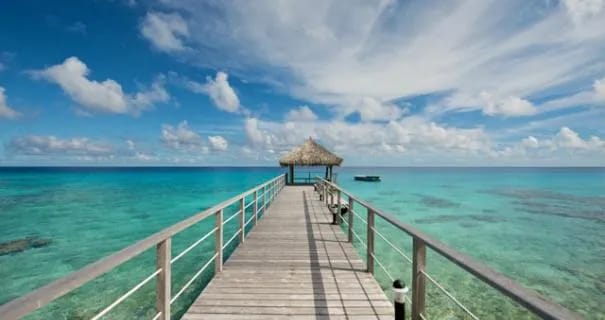 Hotel Maitai Rangiroa - image Hotel Maitai Rangiroa - image