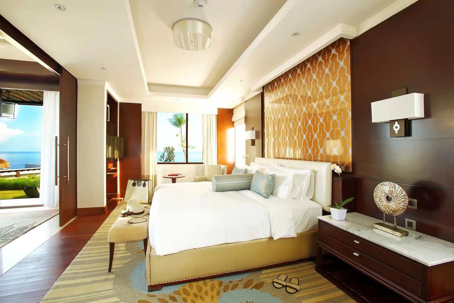 SAMABE-Master Bedroom in Two-Bedroom Ocean Pool Villa.jpg SAMABE-Master Bedroom in Two-Bedroom Ocean Pool Villa.jpg