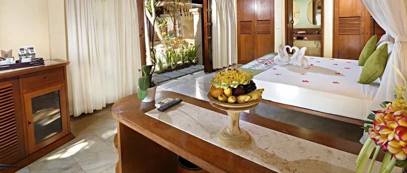 MRM-room-8.jpg MRM-room-8.jpg