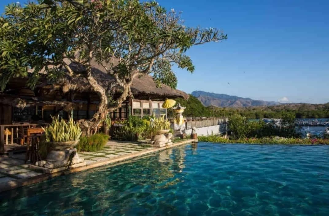 Swimming pool Swimming pool