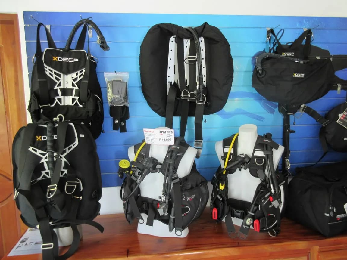 Kasai-Village-Moalboal-dive-shop-3.jpg Kasai-Village-Moalboal-dive-shop-3.jpg