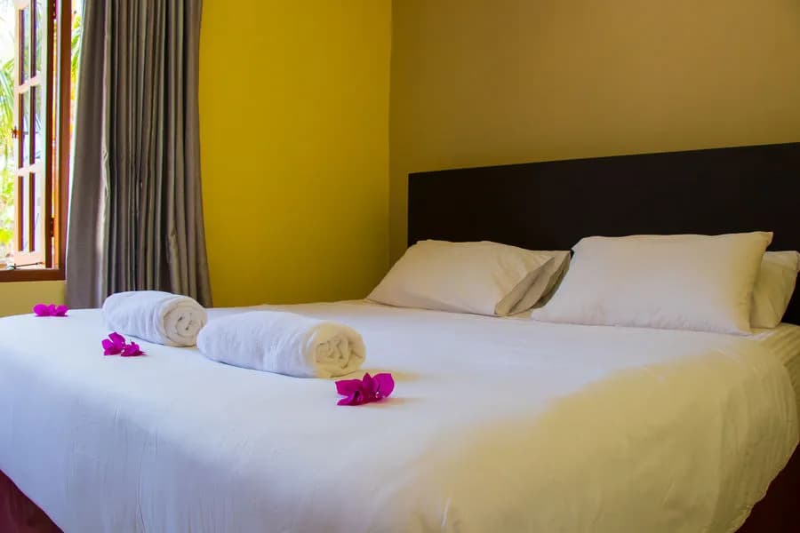 The large bedroom The large bedroom