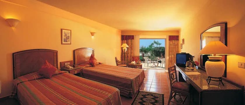 reef-oasis-beach-resort-14.jpg reef-oasis-beach-resort-14.jpg