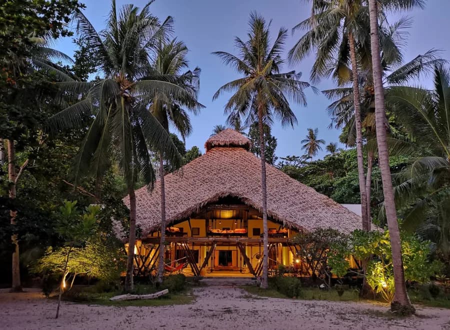 Coral Eye Dive Resort Coral Eye Dive Resort