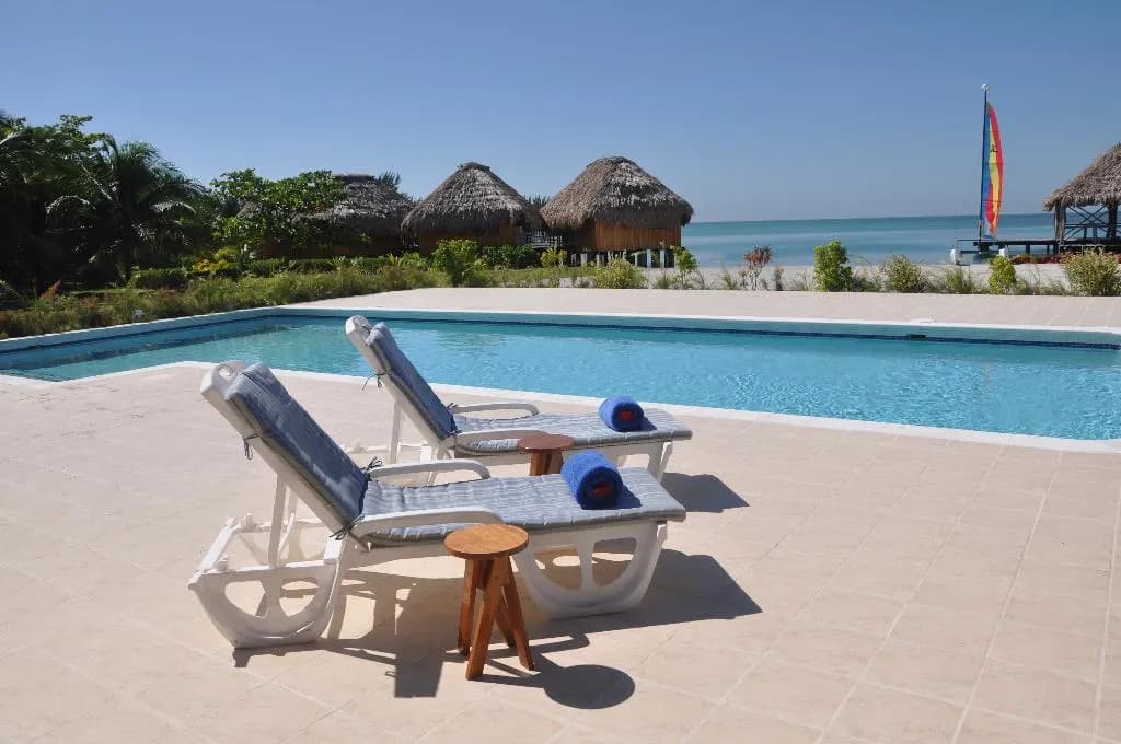 georges-caye-1.jpg georges-caye-1.jpg