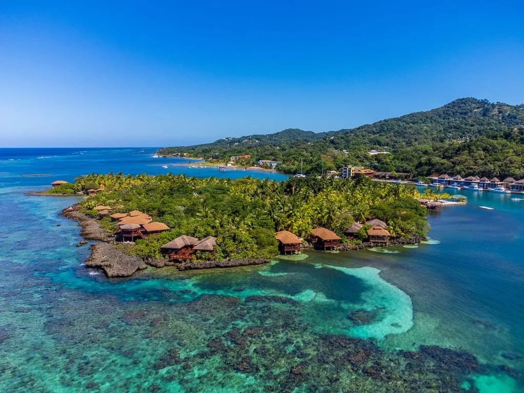 Aerial view of Anthonys Key Resort Aerial view of Anthonys Key Resort