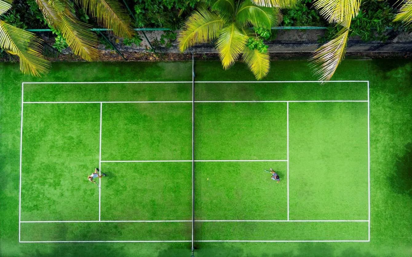 mir-tennis.jpg mir-tennis.jpg