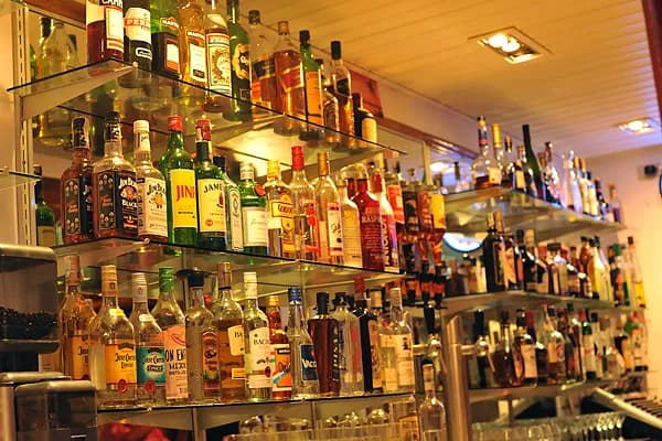 MEIR-bar-2.jpg MEIR-bar-2.jpg