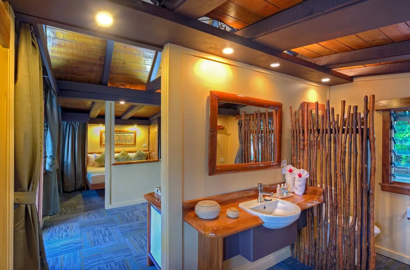 KSR-Edgewater_Floating_Bure-2.jpg KSR-Edgewater_Floating_Bure-2.jpg