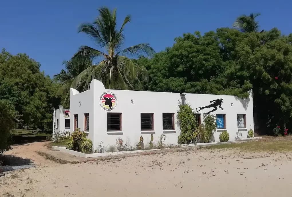 No alternative text provided No alternative text provided