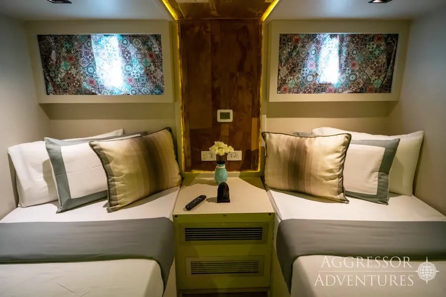 Deluxe Staterooms - image Deluxe Staterooms - image