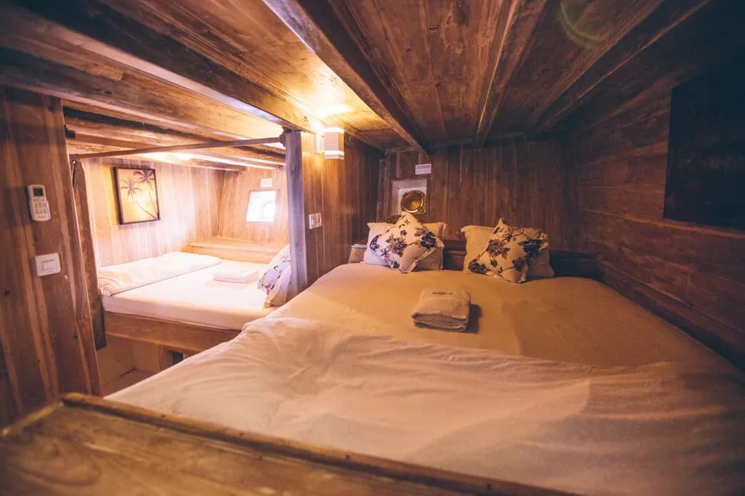 Twin Bedroom - image Twin Bedroom - image