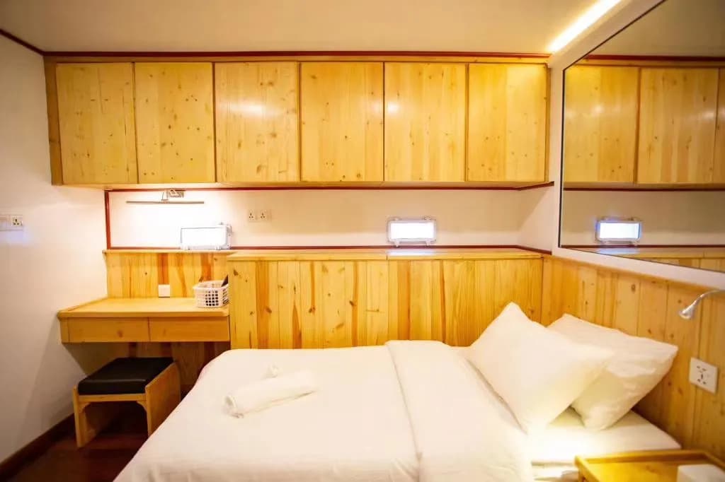 Double Bed Cabins - image Double Bed Cabins - image