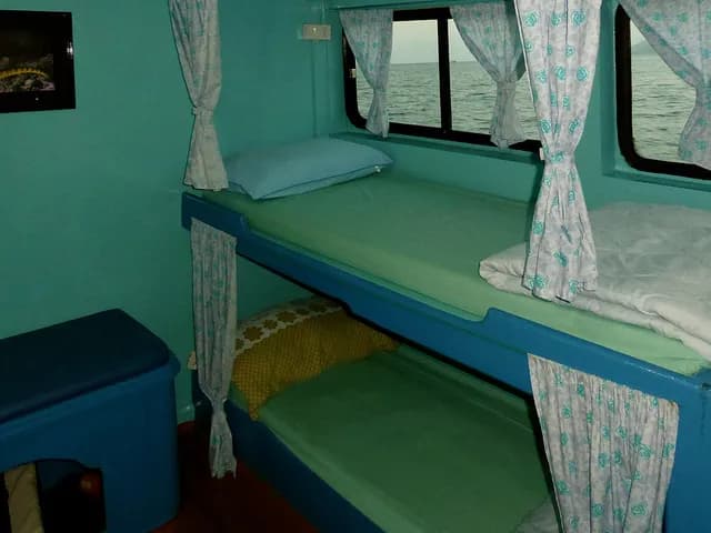 Twin Bed Cabins - image Twin Bed Cabins - image
