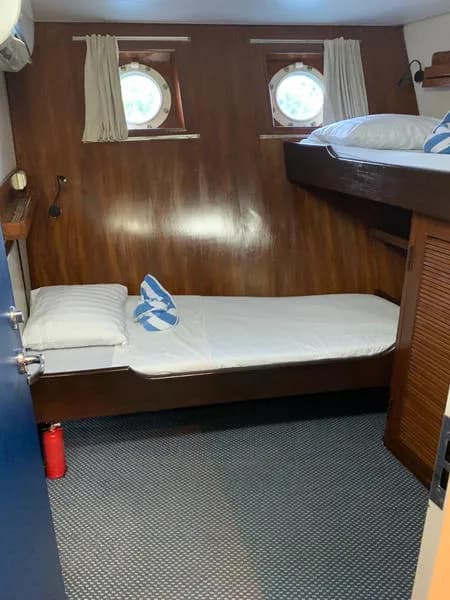 Twin Cabins - image Twin Cabins - image