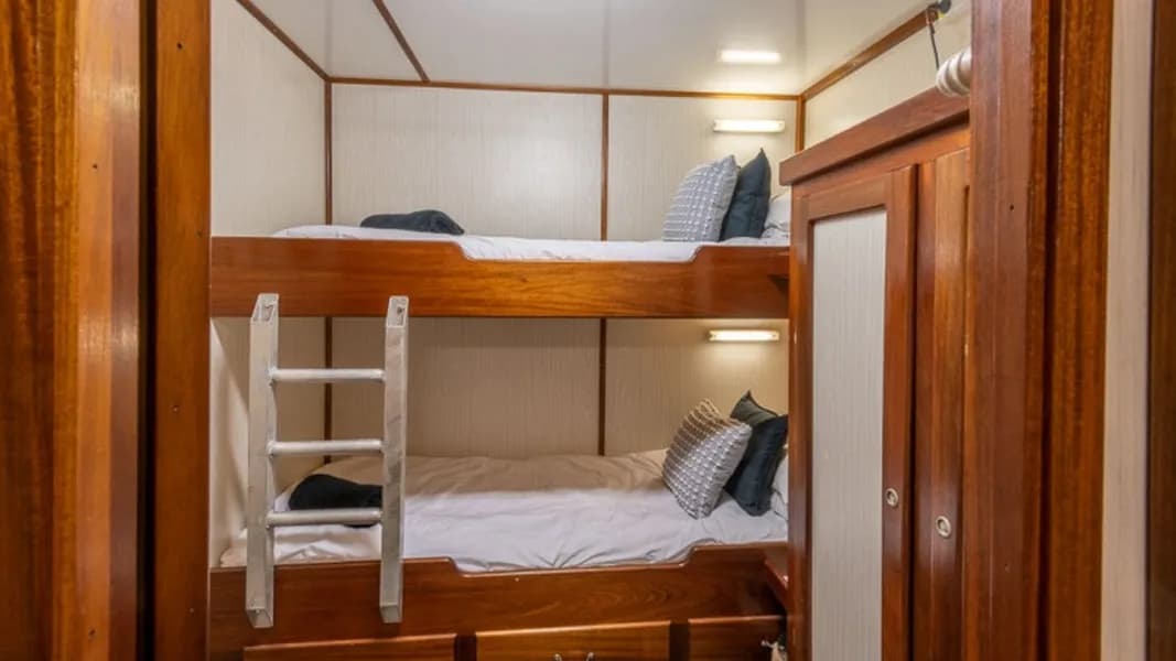 Twin Single Cabins - image Twin Single Cabins - image