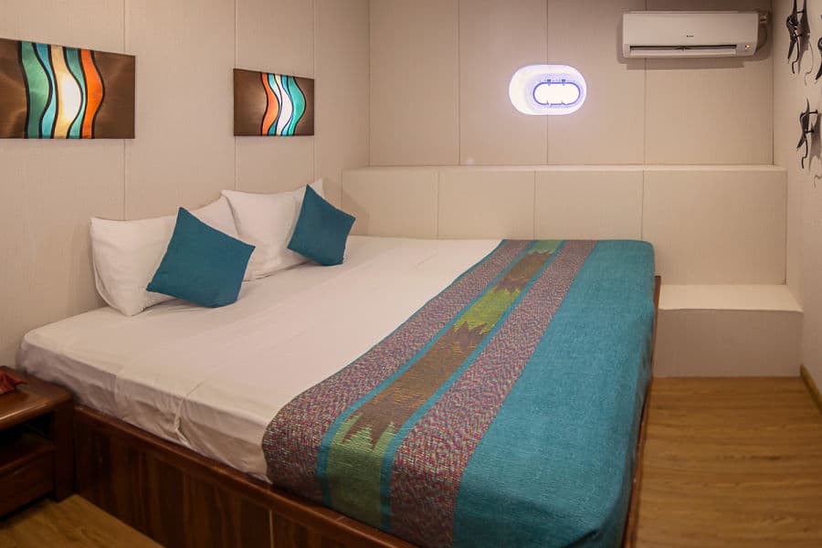 Standard Lower Deck - image Standard Lower Deck - image