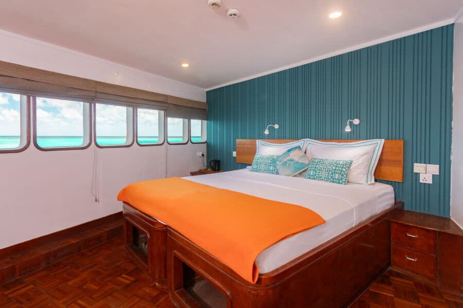 Suite Upper Deck - image Suite Upper Deck - image