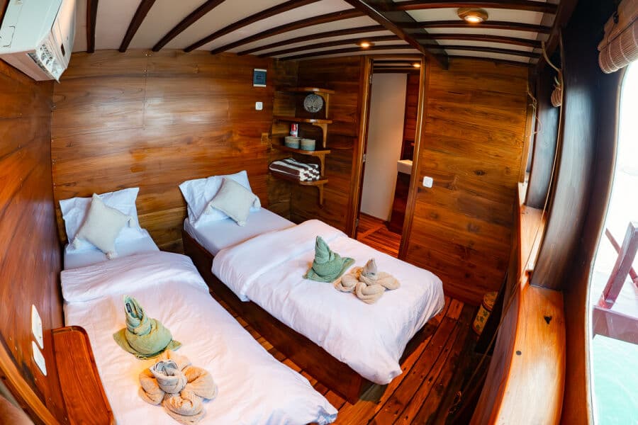 Seaview Main Deck - image Seaview Main Deck - image