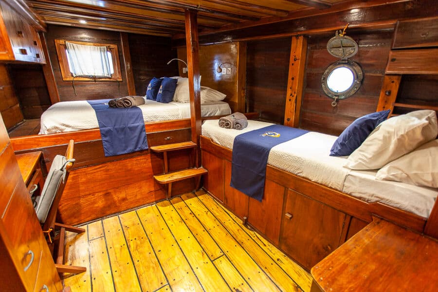 Superior Lower Deck - image Superior Lower Deck - image