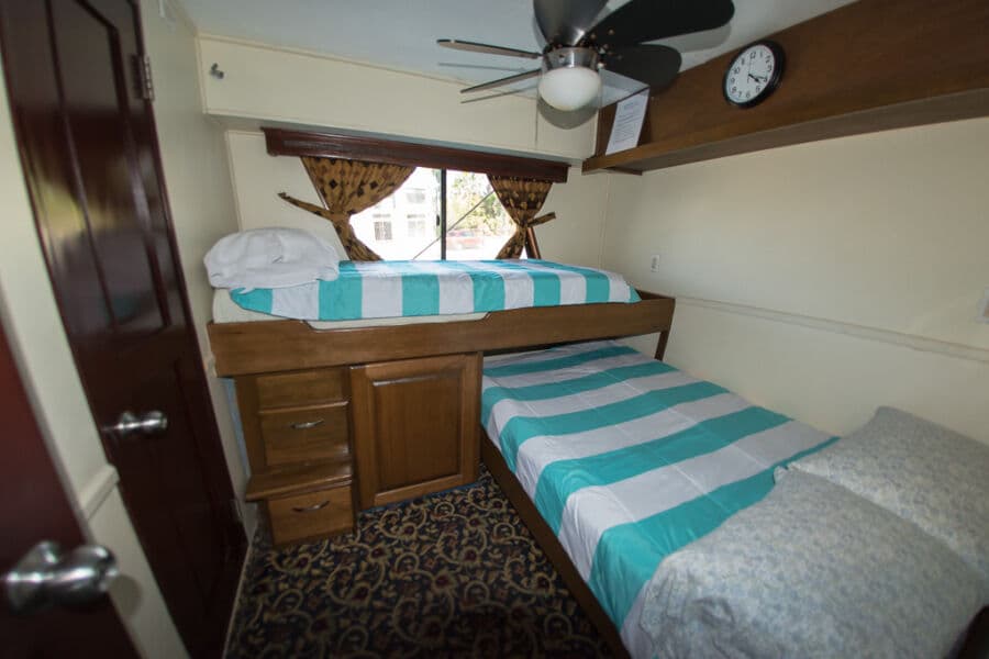 Standard Main Deck - image Standard Main Deck - image