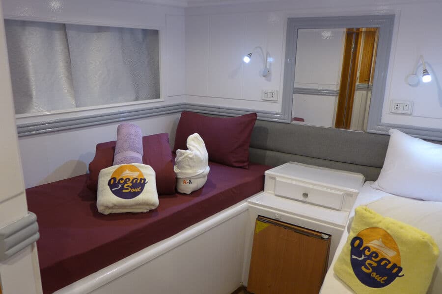 Double cabin (2 single beds) Lower Deck - image Double cabin (2 single beds) Lower Deck - image