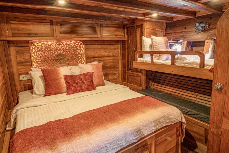 Cabin #2 Lower Deck - image Cabin #2 Lower Deck - image