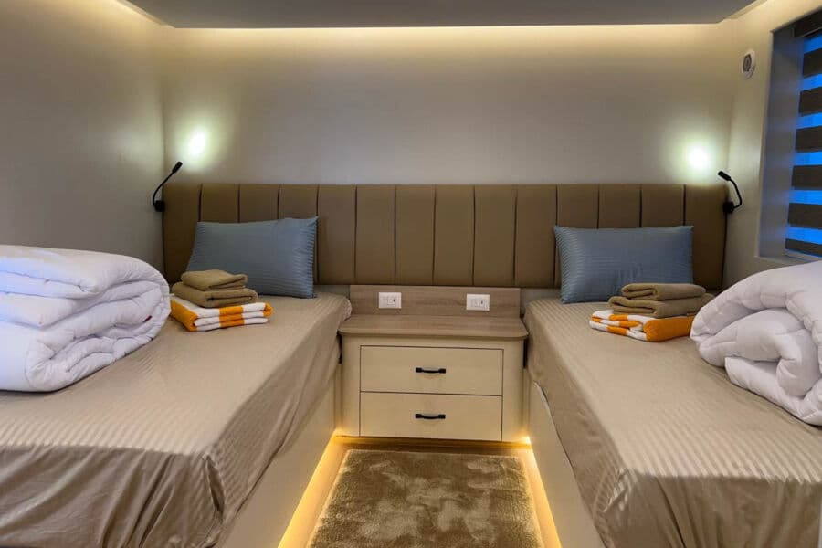 Twin Bed Upper Deck - image Twin Bed Upper Deck - image