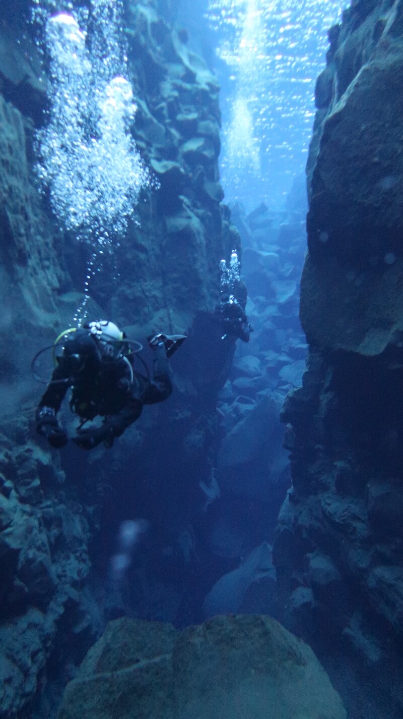 Diving in Iceland
