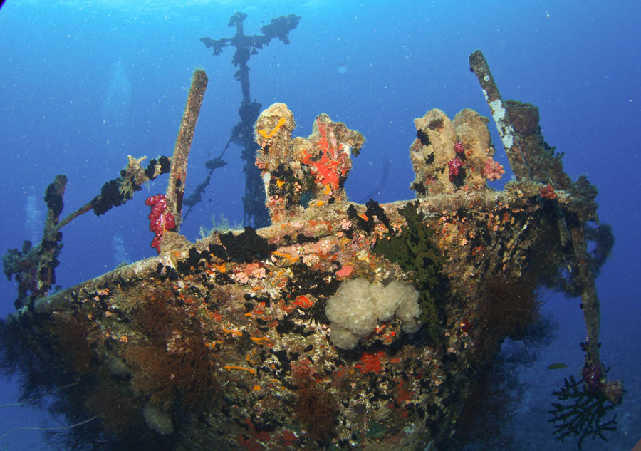 Wreck diving in Fiji