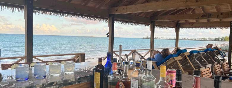 The Beach Bar with a panoramic view of the ocean