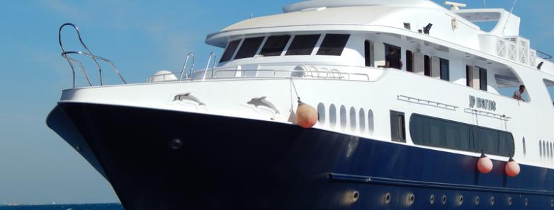 JPMarine Liveaboard exterior