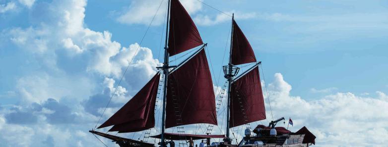 The Manta Mae Liveaboard on the water