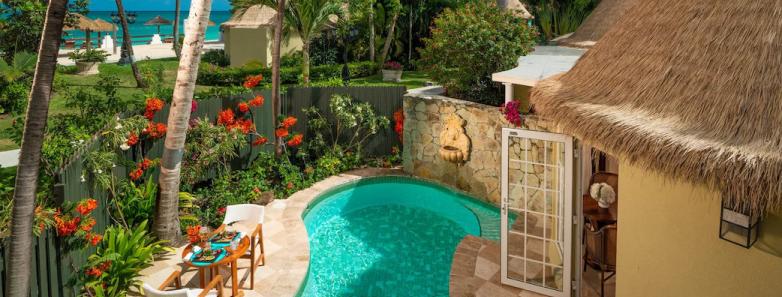 Private Pool Suite exterior with nice outdoor chairs and tables