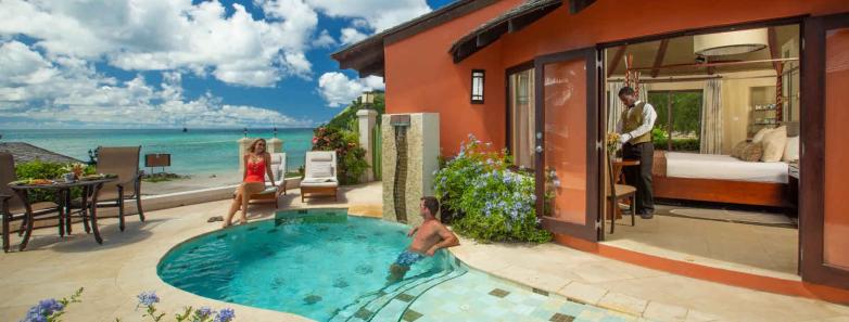 A private pool with the villa in the background