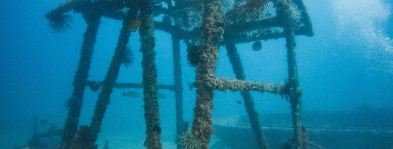 Underwater structure