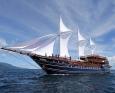 Amira Liveaboard on the seas